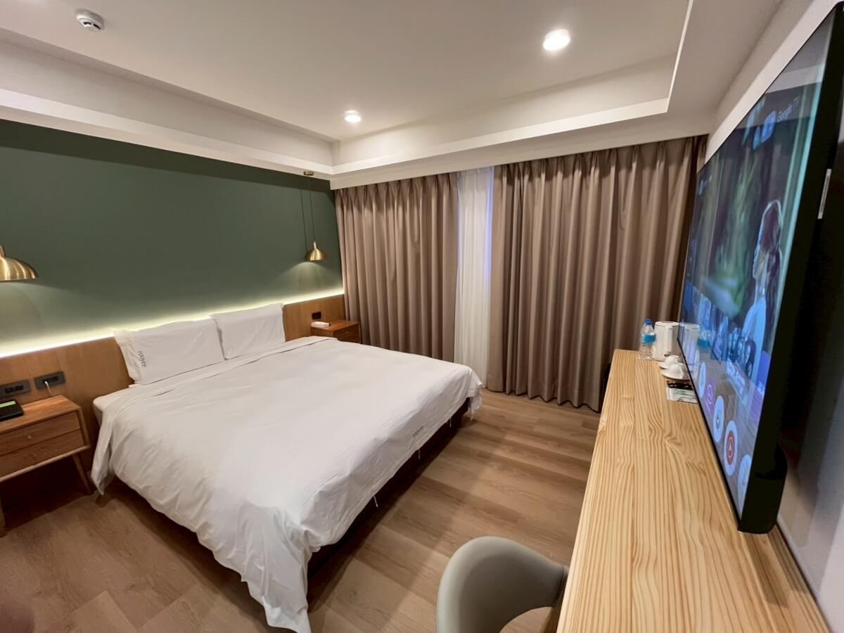Spacious Double Room